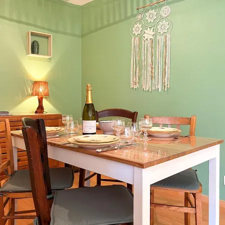 Spacieux Gite, Les Petits Bouchons, Entre Eguisheim Et Colmar, Au Coeur Du Vignoble Apartmán *